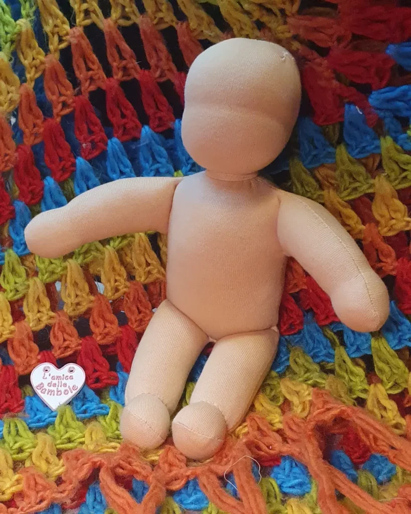 Corpo Bambola Waldorf da 30 cm pronto da personalizzare